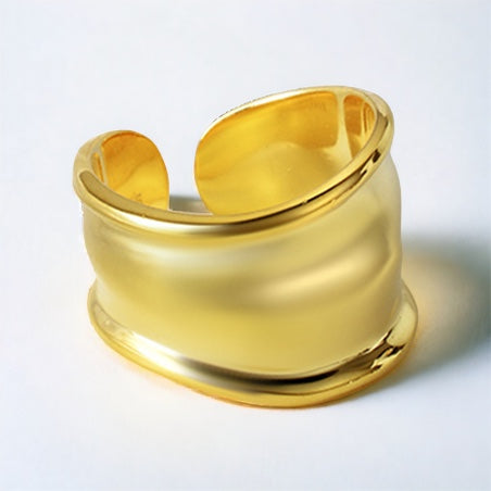 CLASSIC CUFF RING