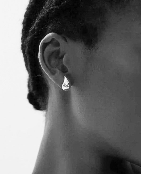 DEWDROP EARRING