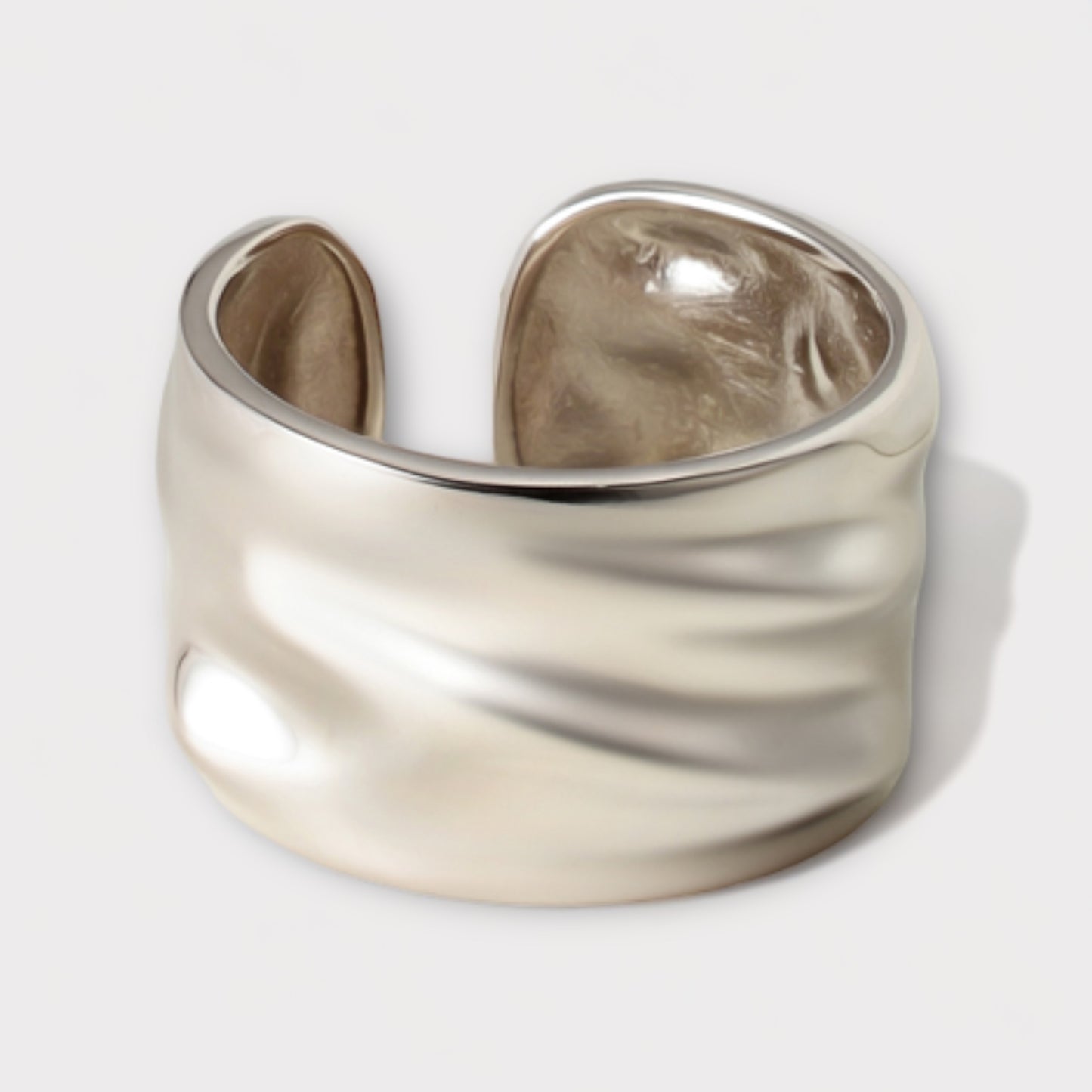 RIPPLE CUFF RING