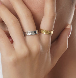 HAMMERED RING
