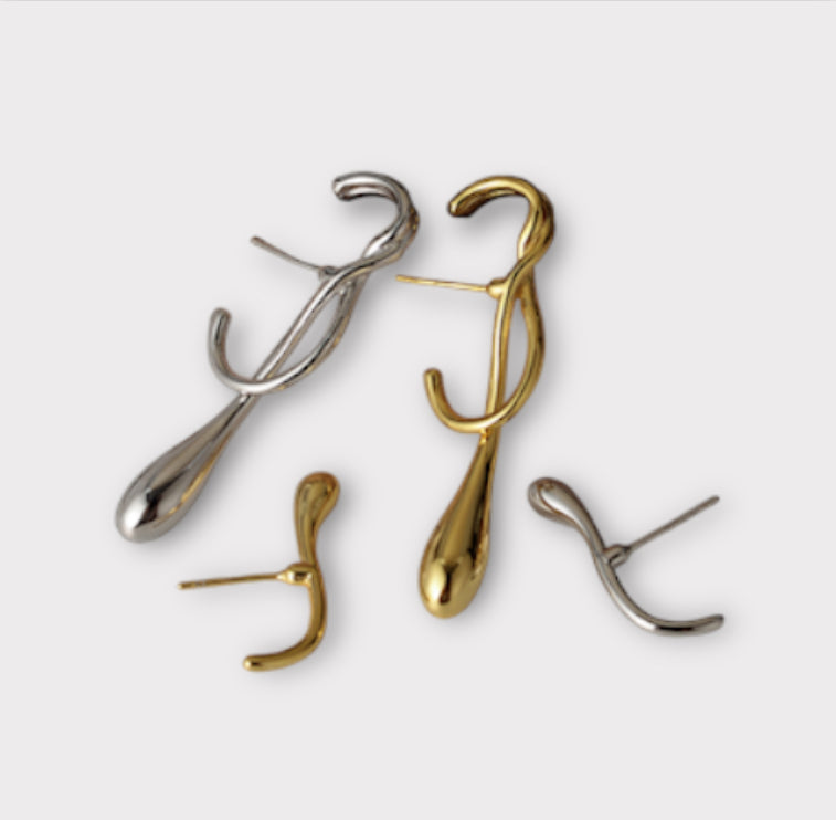 ASYMMETRICAL DROP EARRING