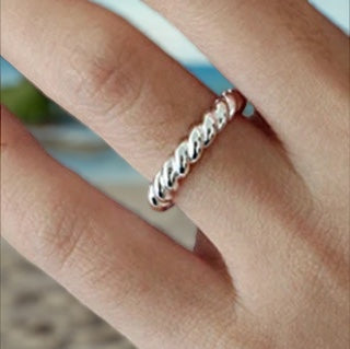 CLASSIC ROPE RING